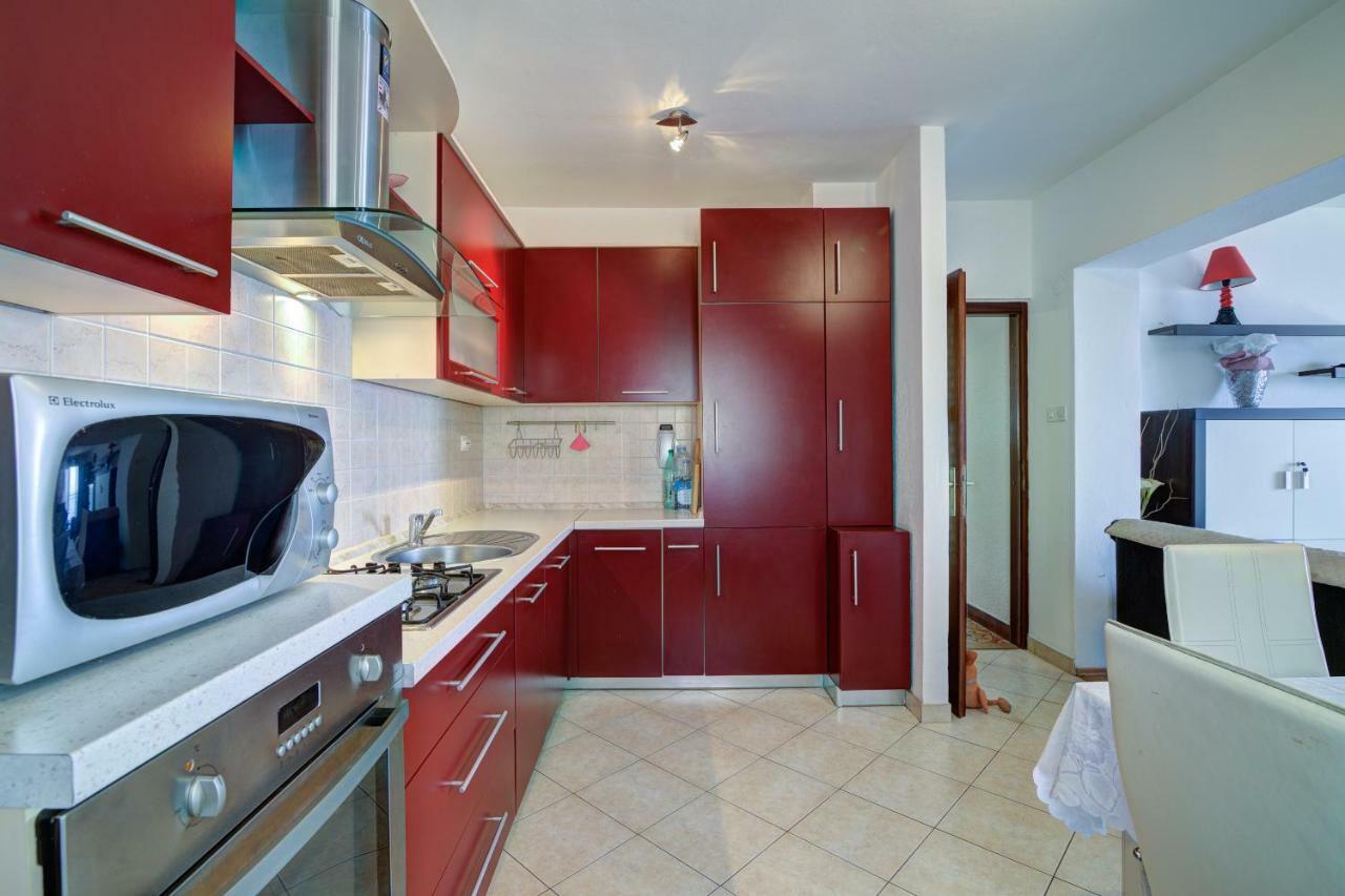 סנג' Apartment Luca מראה חיצוני תמונה